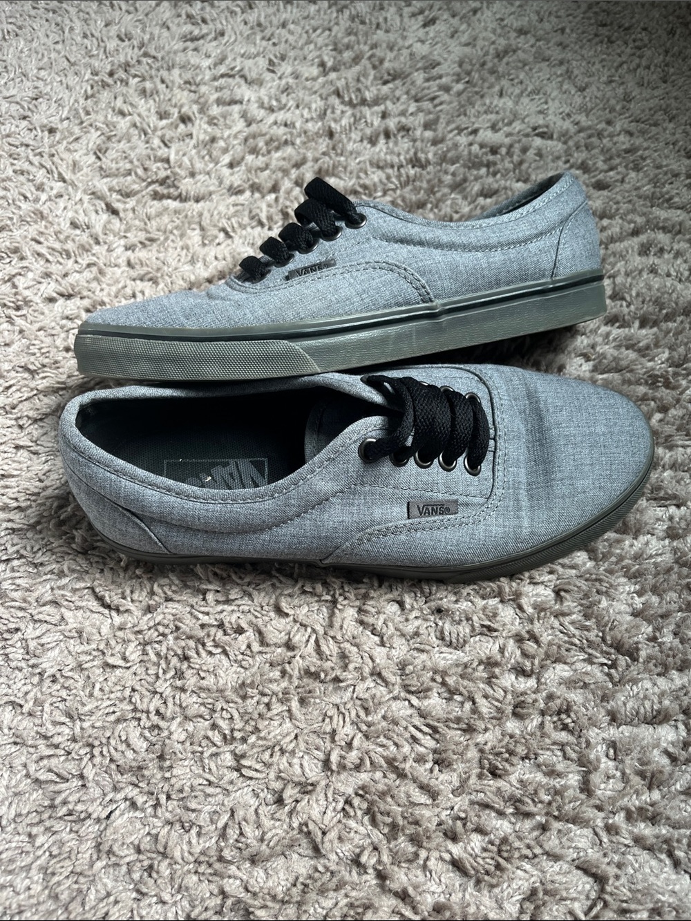 Vans off the wall shoes